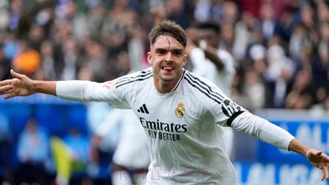 西媒:阿森西奥违约金5000万 皇马准备与他续约5年 西媒:阿森西奥违约金5000万 皇马准备与他续约5年